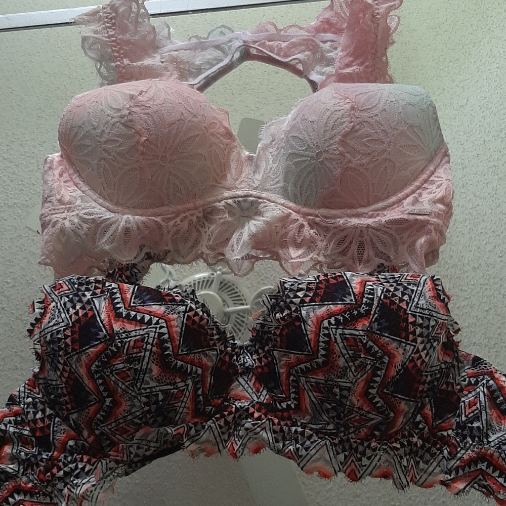 2 Victoria's Secret PINK Bralettes